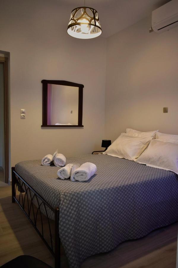 Dolphins House Appartement Lixouri Buitenkant foto